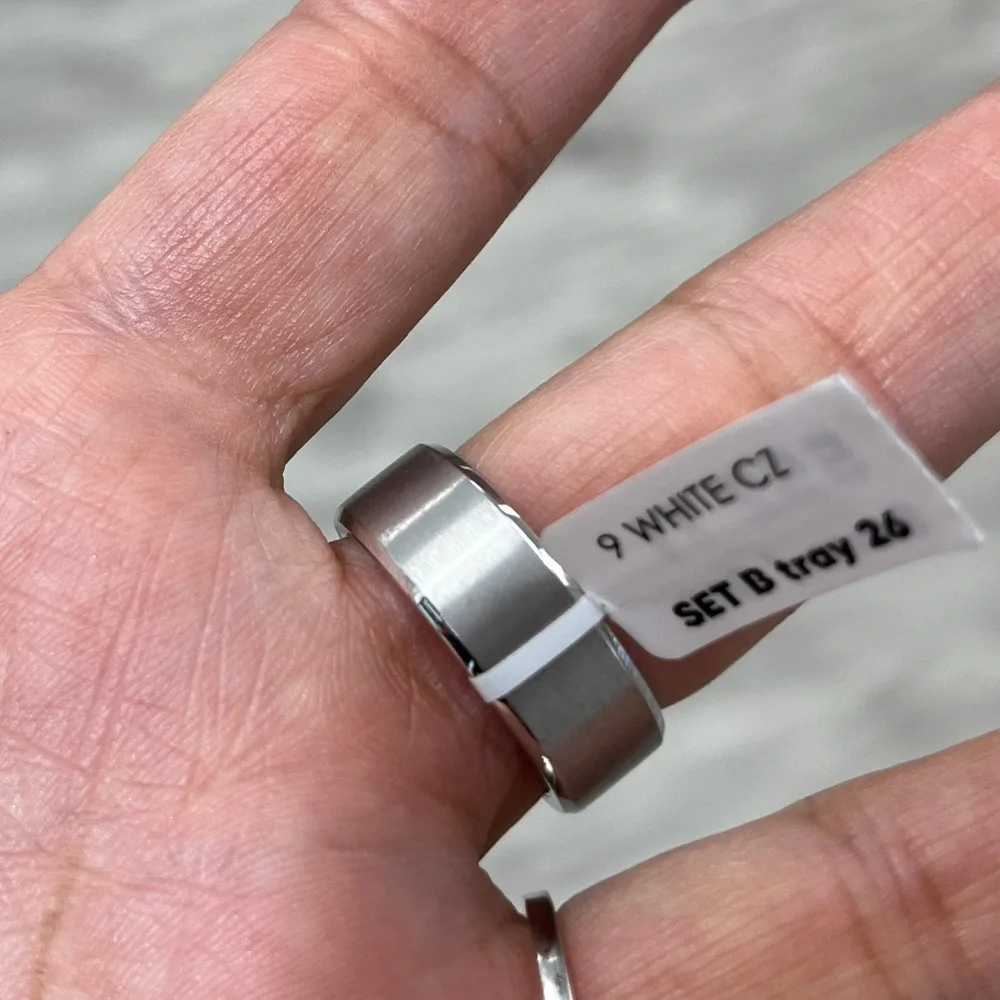 N/A 8mm white